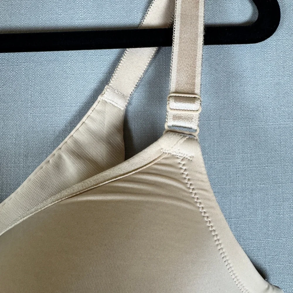 Torrid Curve T-Shirt Bra Women 46C Beige Underwire Smooth Back Close